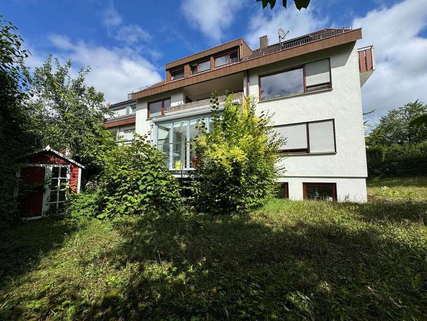 Haus zum Kaufen in Stuttgart 990.000 € 279.19 m² 9 zimmer