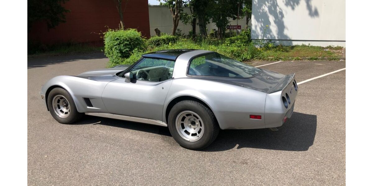 Corvette C3 67.000 km 15.000 &euro; Gerlingen 70839