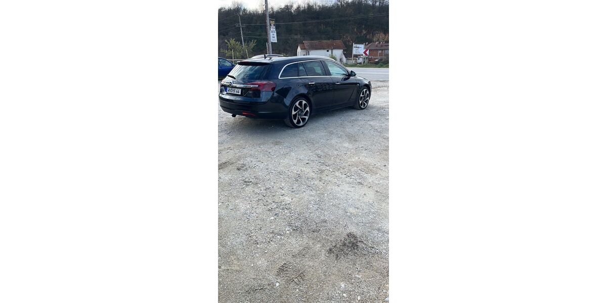 Opel Insignia 236.000 km 6.600 &euro; Fellbach 70734
