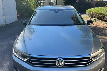 VW Passat 113.000 km 16.490 € Reutlingen 72760