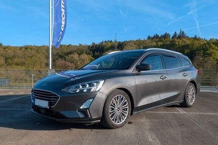 Ford Focus 100.000 km 18.000 &euro; Reichenbach an der Fils 73262