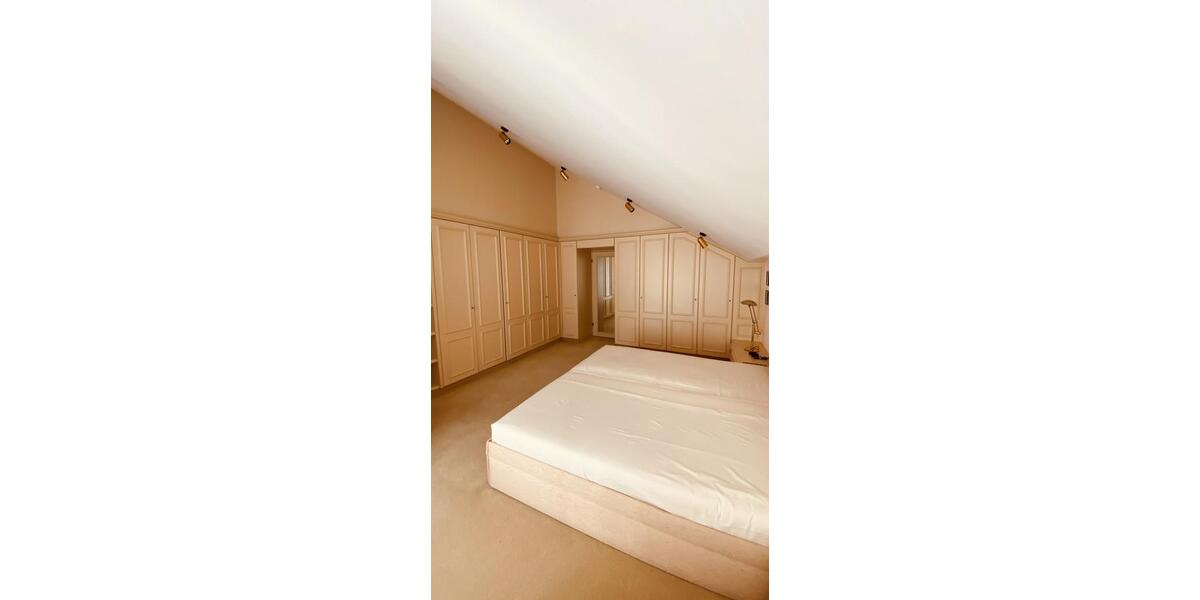 Maisonettenwohnung Sindelfingen Darmsheim - 3.5 Zimmer, 157 m&sup2;, 1.740&euro; | Angebot:26056108