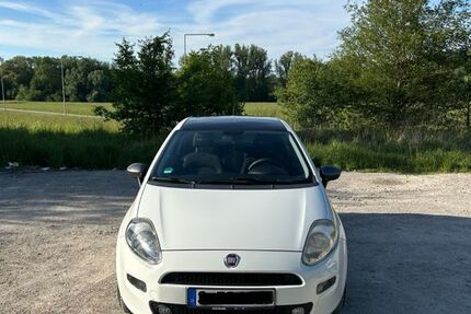 Fiat Punto 118.000 km 4.900 &euro; Stuttgart 70569