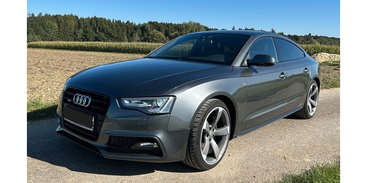 Audi A5 219.000 km 12.800 € Stuttgart 70327