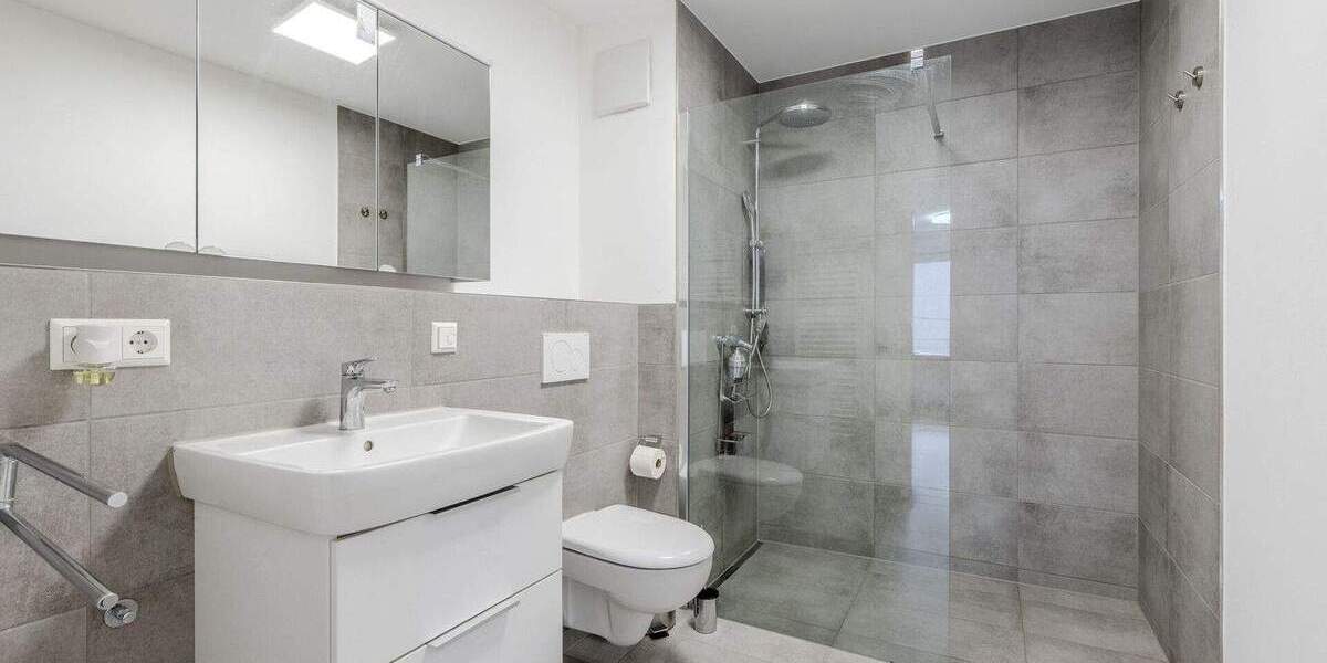 Etagenwohnung Stuttgart / Zuffenhausen Zuffenhausen - 3 Zimmer, 95 m&sup2;, 549.000&euro; | Angebot:25704153