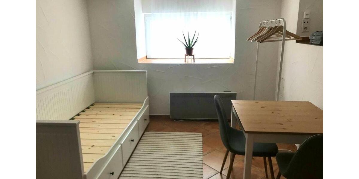 Kleine 1-Zi. Wohnung, ideal für Pendler und Studenten 1 zimmer
