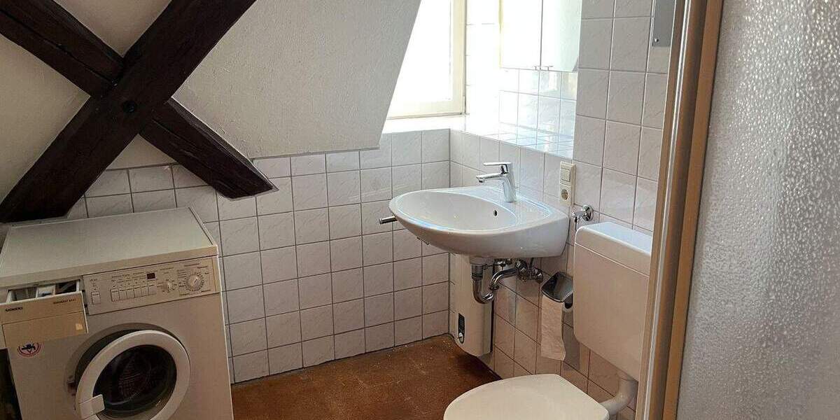 Etagenwohnung Stuttgart Hofen - 2 Zimmer, 54 m&sup2;, 198.000&euro; | Angebot:23363550