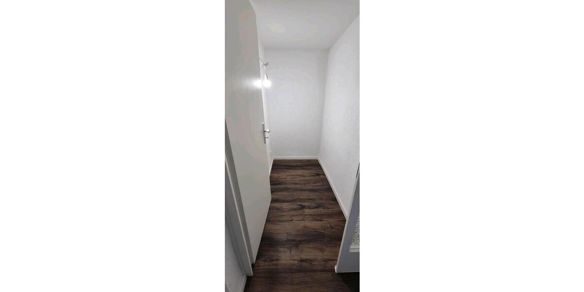 Etagenwohnung Aidlingen - 6 Zimmer, 82 m&sup2;, 1.700&euro; | Angebot:26336086