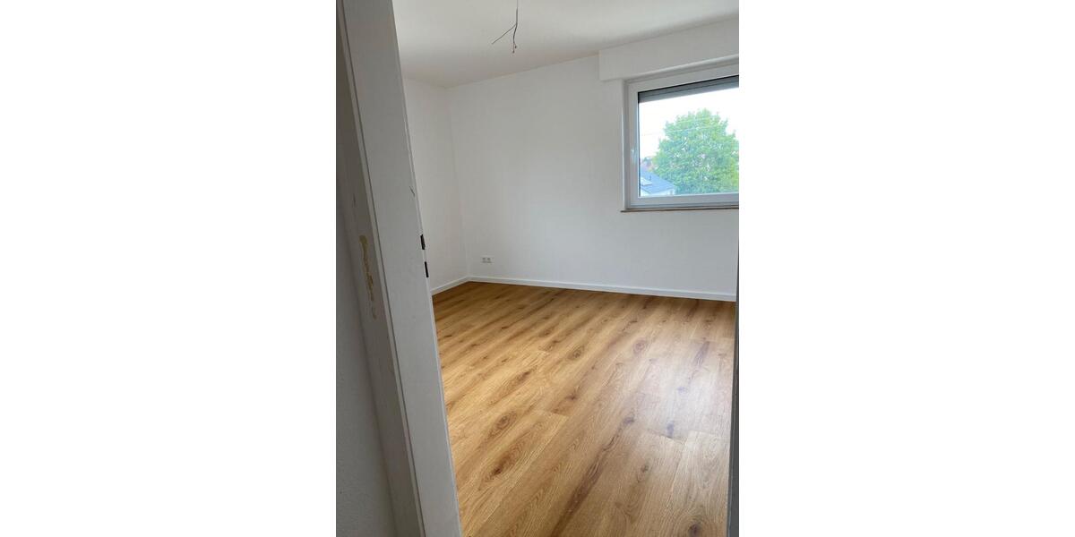 Etagenwohnung Plochingen - 3 Zimmer, 72 m&sup2;, 210.000&euro; | Angebot:26545489