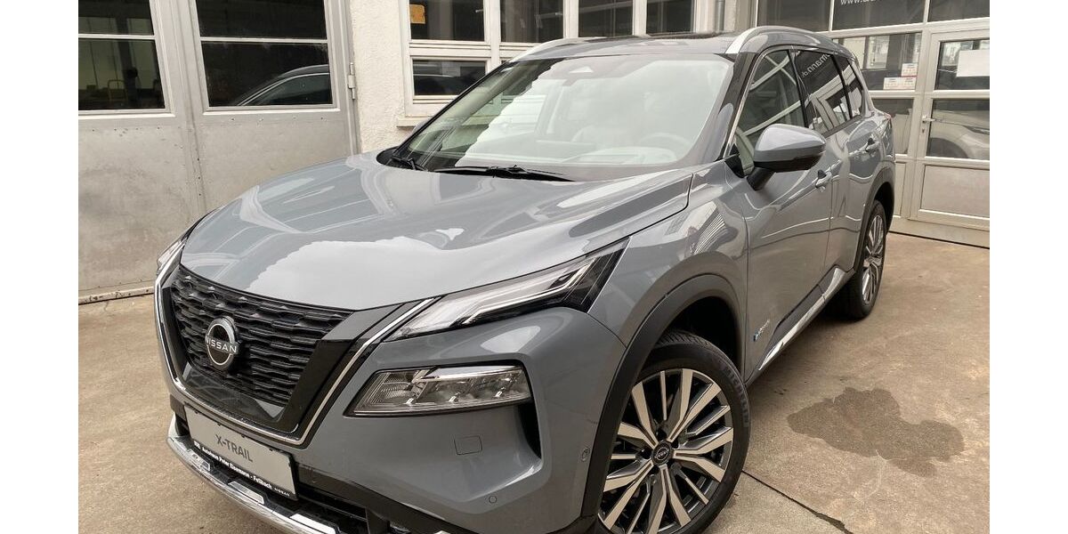 Nissan X-Trail 7.000 km 41.750 € Fellbach 70734