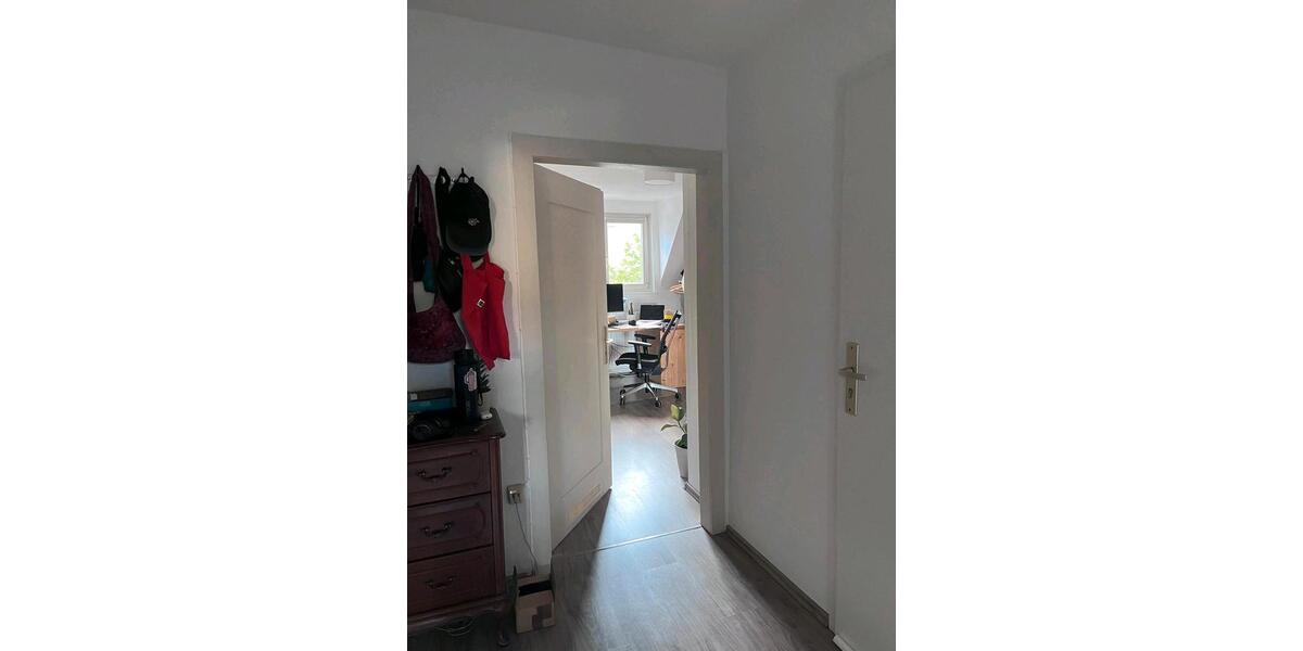 Etagenwohnung Stuttgart Stuttgart-Ost - 3 Zimmer, 75 m&sup2;, 1.000&euro; | Angebot:26223594