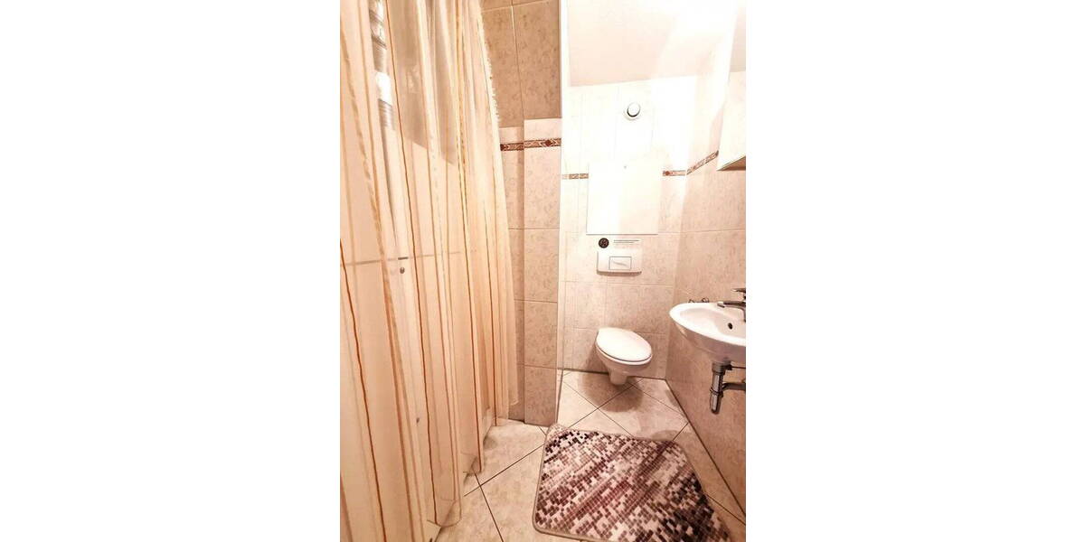 Reihenmittelhaus Stuttgart Feuerbach - 4 Zimmer, 110 m&sup2;, 679.000&euro; | Angebot:26253573