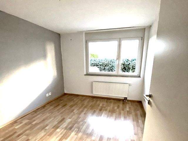 Etagenwohnung Stuttgart Weilimdorf - 4 Zimmer, 106 m&sup2;, 1.600&euro; | Angebot:25568011