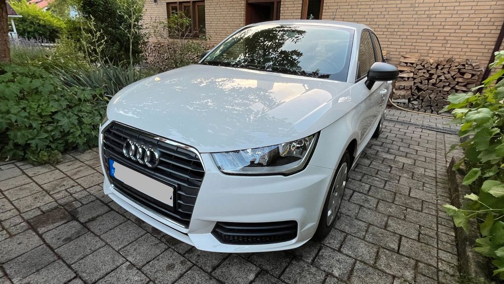 Audi A1 92.450 km 15.300 &euro; Tübingen 72072