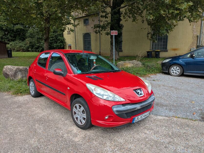 Peugeot 206 228.344 km 1.300 € Besigheim 74354
