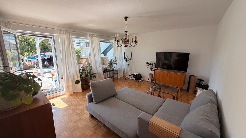 Etagenwohnung Stuttgart Sillenbuch - 3 Zimmer, 75 m&sup2;, 1.200&euro; | Angebot:26322300