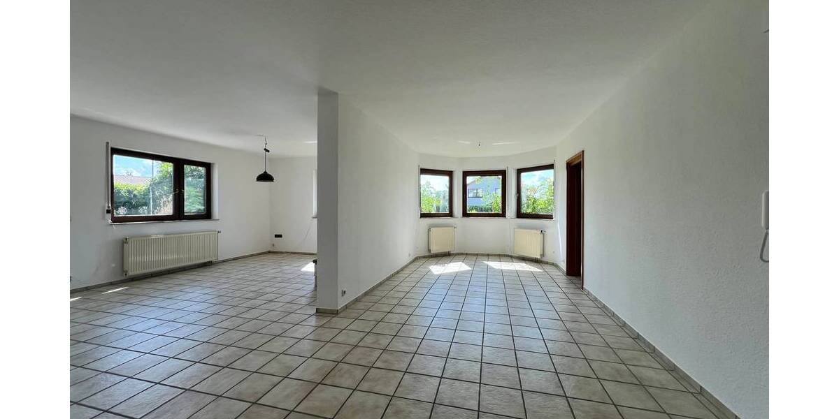 Einfamilienhaus Schwieberdingen - 8 Zimmer, 202 m&sup2;, 950.000&euro; | Angebot:25706113