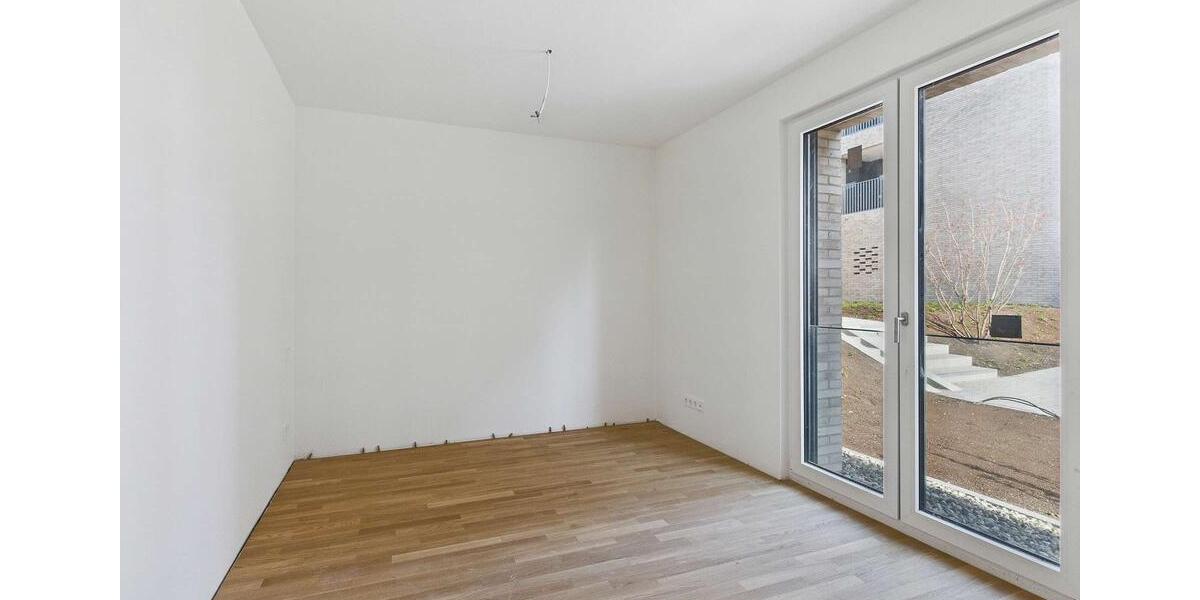 Dachgeschoßwohnung Sindelfingen Sindelfingen (Stadt) - 2 Zimmer, 68 m&sup2;, 1.350&euro; | Angebot:22893223