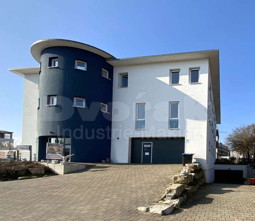 Haus zum Kaufen in Korb 2.600.000 € 205 m²