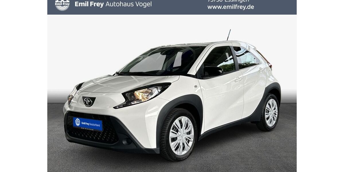 Toyota Aygo (X) 18.170 km 12.980 &euro; Esslingen 73730