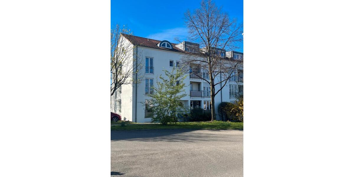 Dachgeschoßwohnung Waiblingen Bittenfeld - 4 Zimmer, 90 m&sup2;, 1.300&euro; | Angebot:26248491