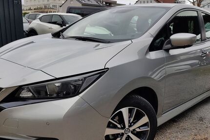 Nissan Leaf 39.800 km 13.750 € Fellbach 70734