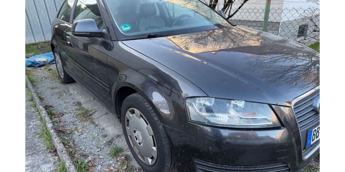 Audi A3 163.000 km 2.200 &euro; Sindelfingen 71063