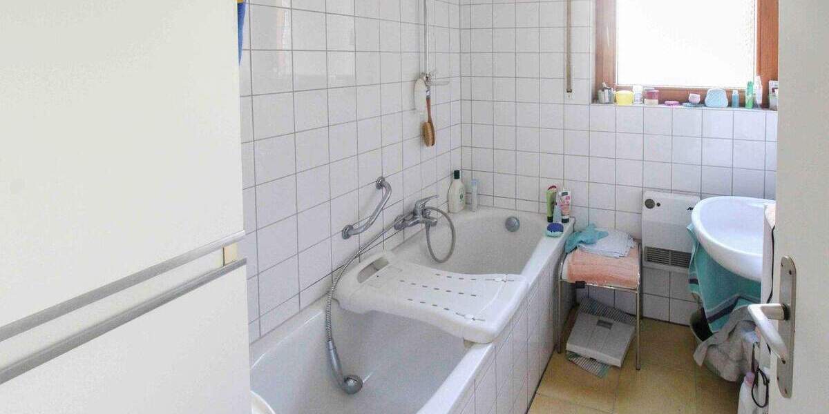 Mehrfamilienhaus, Wohnhaus Leinfelden-Echterdingen Stetten - 8 Zimmer, 225 m&sup2;, 890.000&euro; | Angebot:25716513