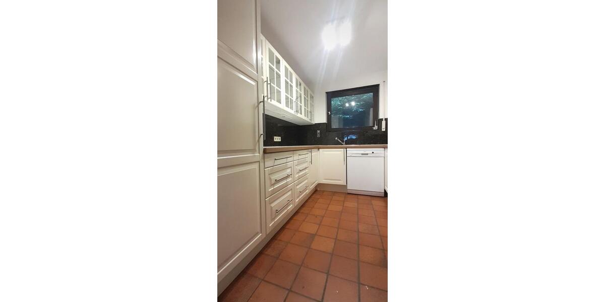 Doppelhaushälfte Leonberg - 4.5 Zimmer, 138 m&sup2;, 695.000&euro; | Angebot:24456324