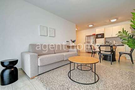 Wohnung Stuttgart Birkach - 2 Zimmer, 55 m&sup2;, 1.330&euro; | Angebot:27307617