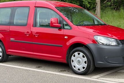 VW Caddy 181.000 km 7.300 &euro; Fellbach 70736