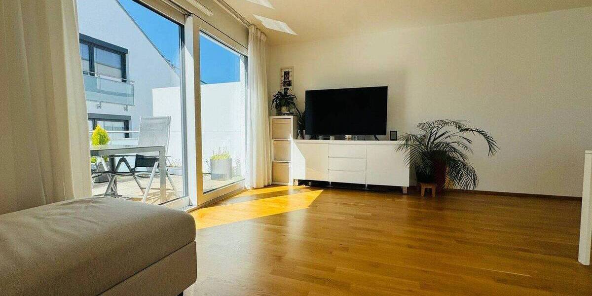 Etagenwohnung Wolfschlugen - 4 Zimmer, 91 m&sup2;, 1.430&euro; | Angebot:26879407
