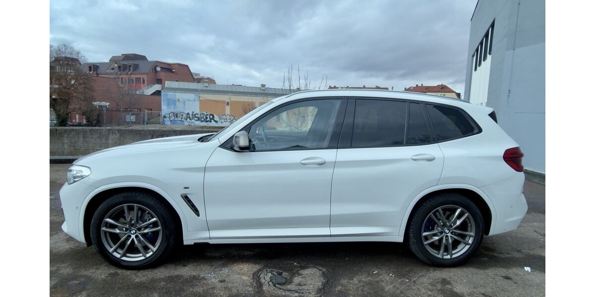 BMW X3 93.500 km 47.999 &euro; Stuttgart 70173