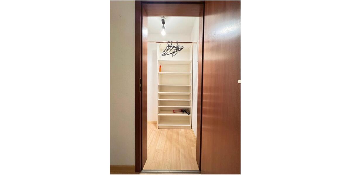 Etagenwohnung Ludwigsburg Eglosheim - 2 Zimmer, 59 m&sup2;, 990&euro; | Angebot:24830895