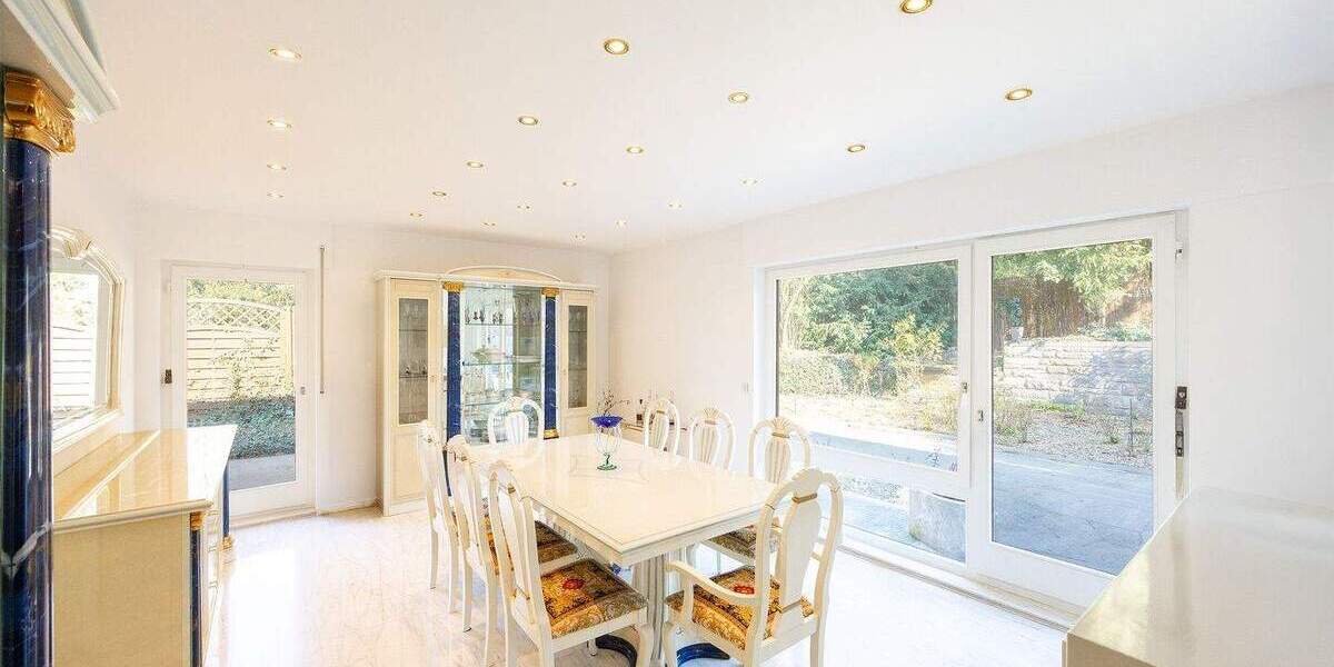 Bungalow Ludwigsburg Süd - 4 Zimmer, 243 m&sup2;, 949.000&euro; | Angebot:25898723