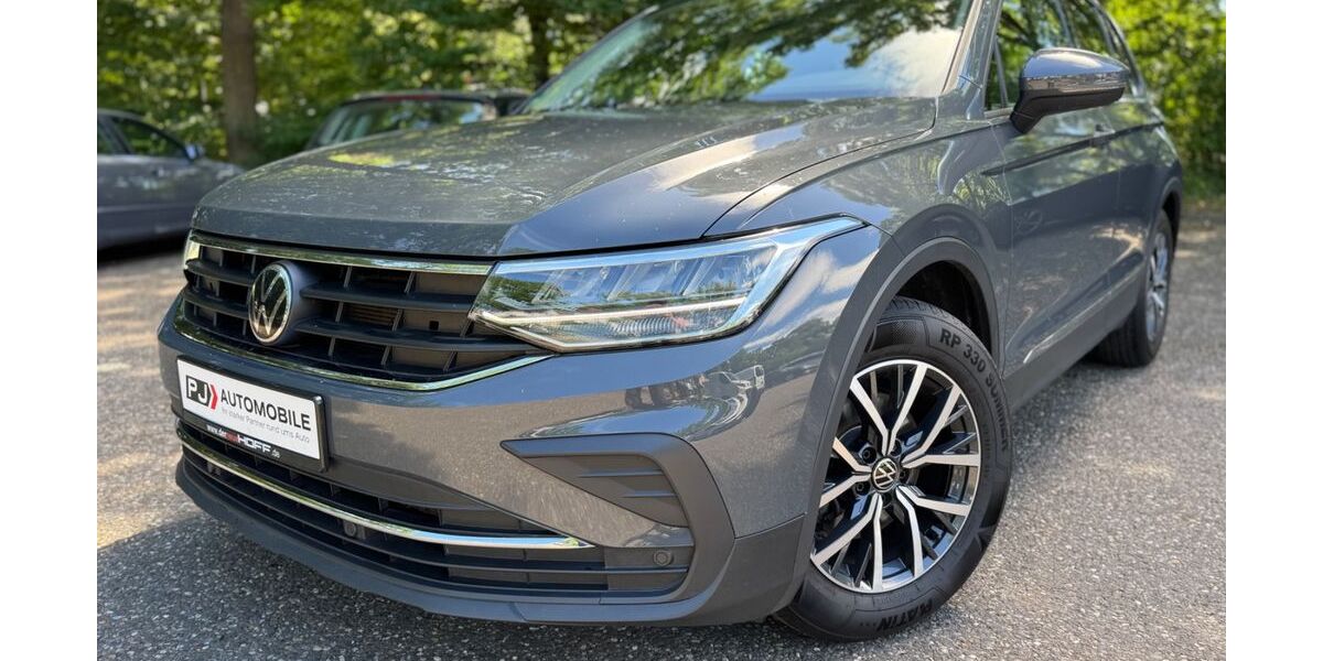 VW Tiguan 26.700 km 25.999 &euro; Kornwestheim 70806