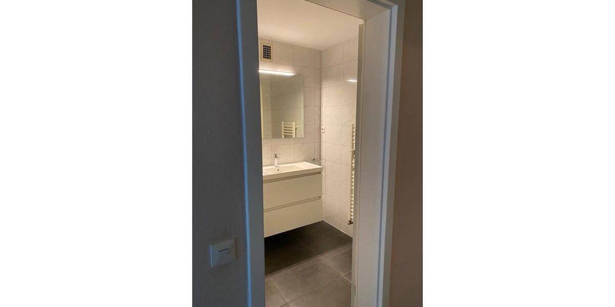 Etagenwohnung Stuttgart Hofen - 2 Zimmer, 60 m&sup2;, 295.000&euro; | Angebot:26805372