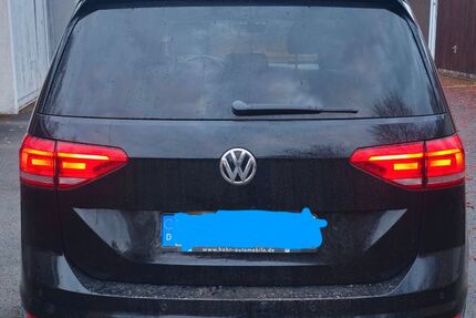 VW Touran 144.000 km 15.900 &euro; Kirchheim unter Teck 73230