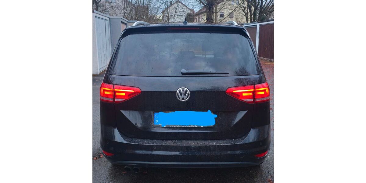 VW Touran 144.000 km 15.900 &euro; Kirchheim unter Teck 73230
