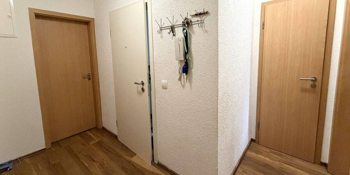 Etagenwohnung Esslingen am Neckar / Mettingen Mettingen - 3 Zimmer, 84 m&sup2;, 258.000&euro; | Angebot:26744673