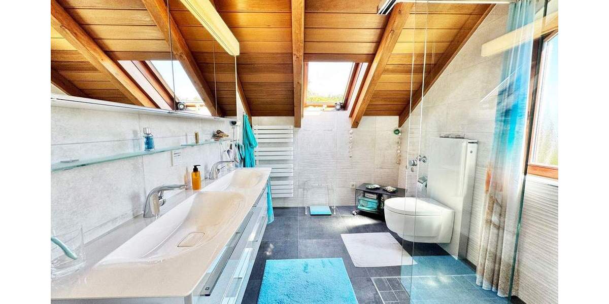 Mehrfamilienhaus, Wohnhaus Stuttgart Vaihingen - 7 Zimmer, 160 m&sup2;, 1.149.000&euro; | Angebot:22937078