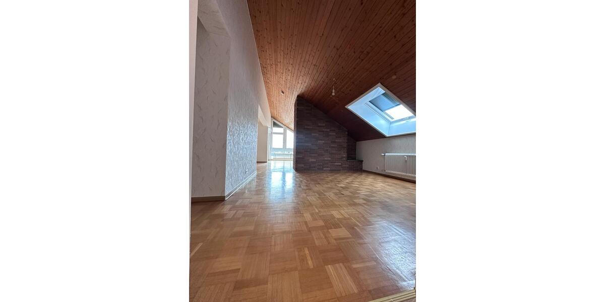 Etagenwohnung Filderstadt - 5 Zimmer, 121 m&sup2;, 1.770&euro; | Angebot:25049670