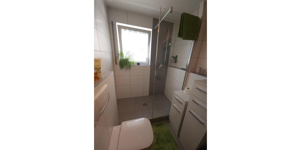 Etagenwohnung Leonberg - 2 Zimmer, 63 m&sup2;, 219.000&euro; | Angebot:27081109