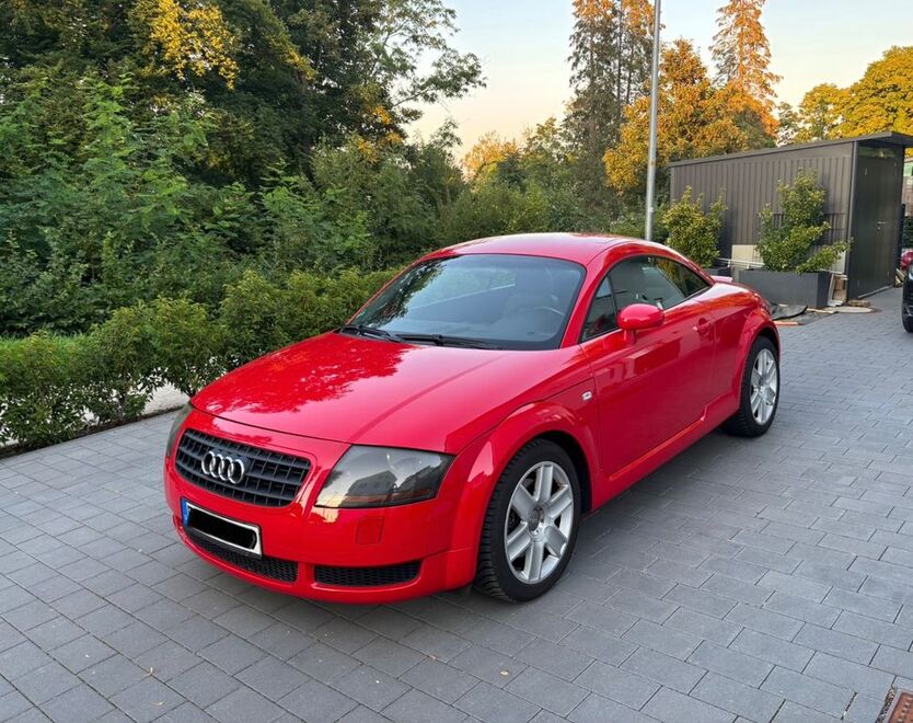 TT