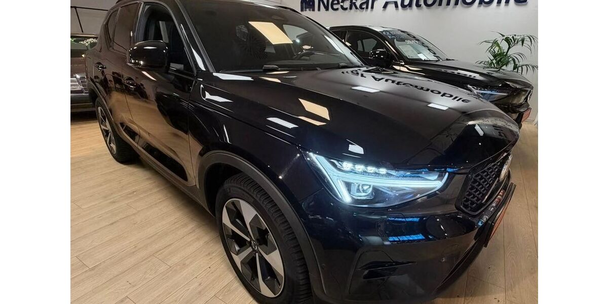 Volvo XC40 9.510 km 36.890 &euro; Esslingen am Neckar 73733