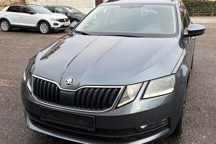 Skoda Octavia 172.000 km 12.990 &euro; Stuttgart 70469