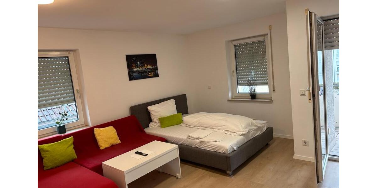 Etagenwohnung Esslingen am Neckar Oberesslingen - 1 Zimmer, 33 m&sup2;, 860&euro; | Angebot:26276876