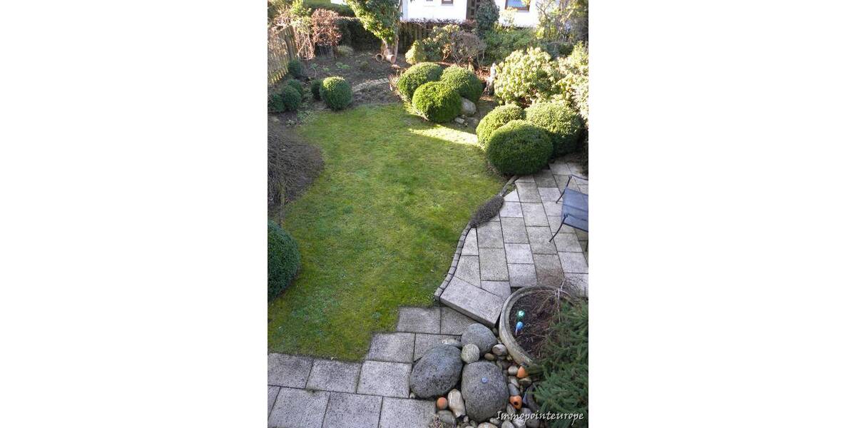Mehrfamilienhaus, Wohnhaus Böblingen - 4 Zimmer, 143 m&sup2;, 2.750&euro; | Angebot:26378141