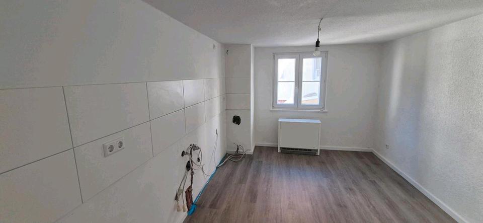 Etagenwohnung Aidlingen - 6 Zimmer, 82 m&sup2;, 1.700&euro; | Angebot:26336086