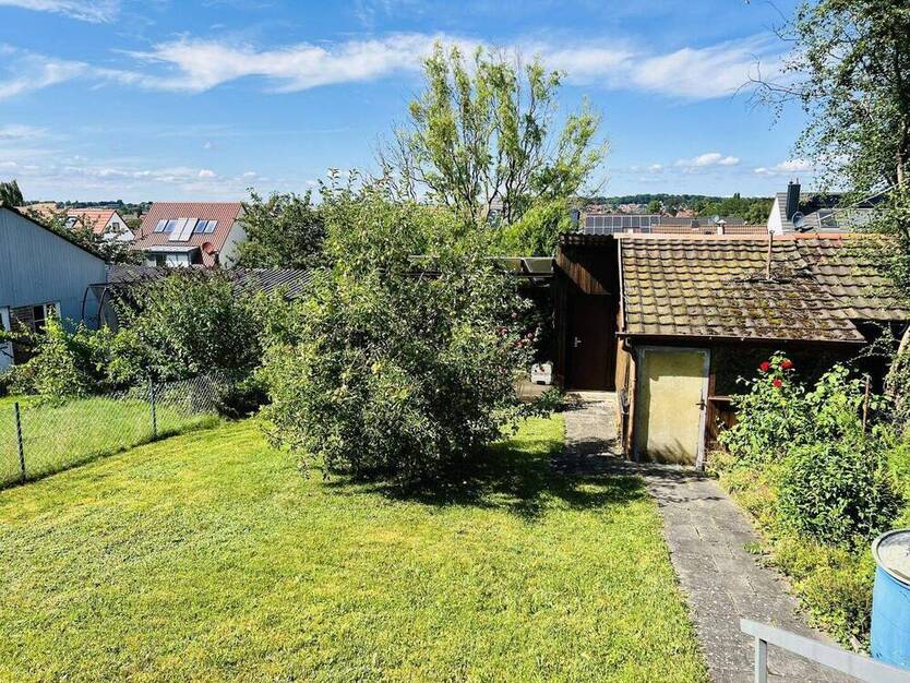 Traumhaus mit großem GartenWintergartenTerrasse und Garage in ruhiger Lage